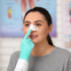 Œdème et ecchymoses après une rhinoplastie
