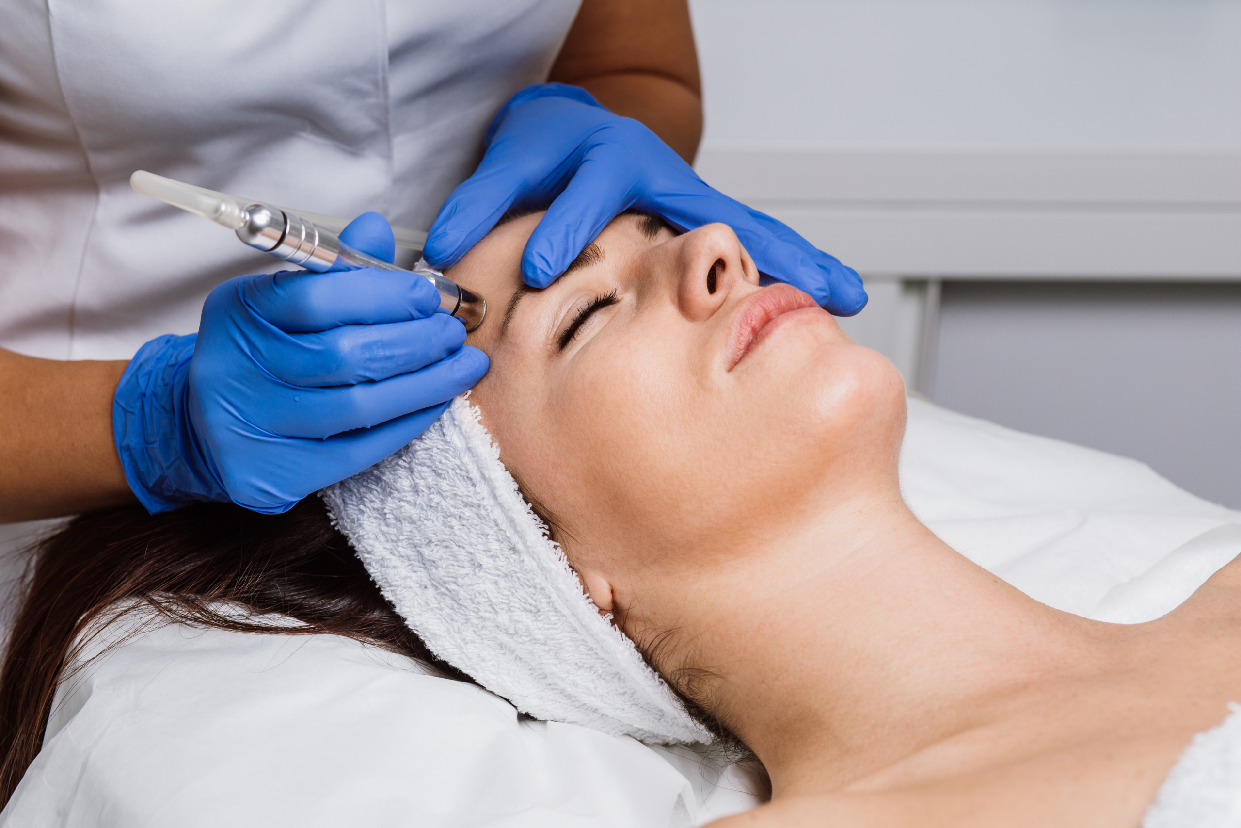 Effets secondaires : rougeurs après une microdermabrasion